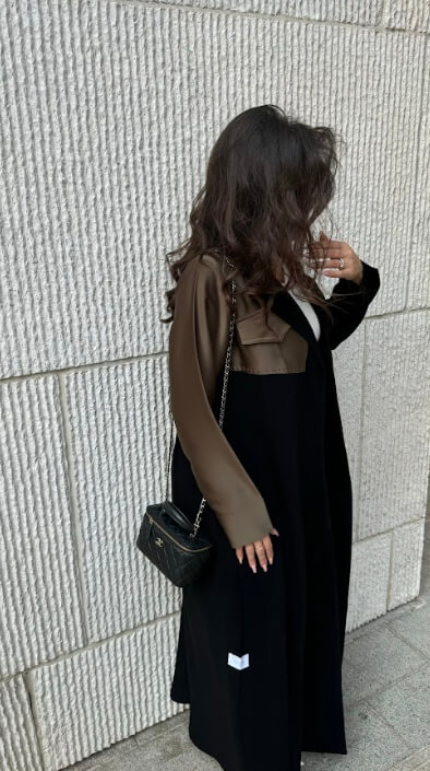 Black and olive one side pocket abaya